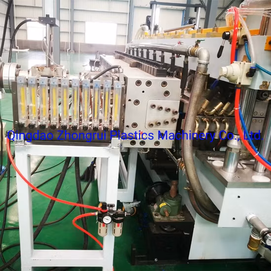 Máquina de produção de placa oca de proteção ambiental /PP Equipamento de extrusão de painel de parede dupla